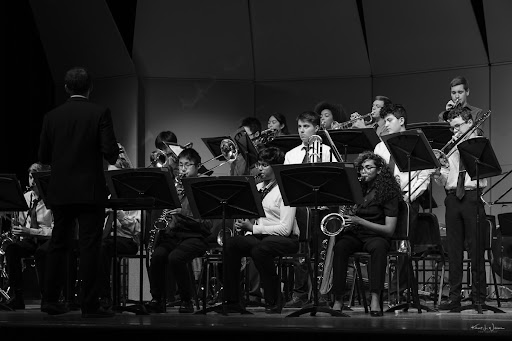 Montgomery High School Wind Ensemble —FujiFilm X-T2 + XF16-55mmF2.8 R LM WR @ (55 mm, 0.008 sec at f/5.6, ISO2000), © Khürt L. Williams