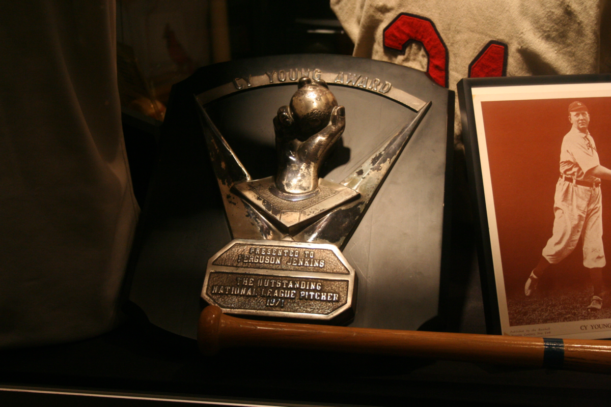 https://commons.wikimedia.org/wiki/File:Ferguson_Jenkins%27_Cy_Young_Award,_Canadian_Baseball_Hall_of_Fame,_St._Marys_Ontario_2944_%284871384701%29.jpg